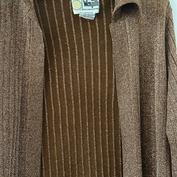 VINTAGE  WENJIILI METALLIC CARDIGAN SWEATER - Picture 4 of 5